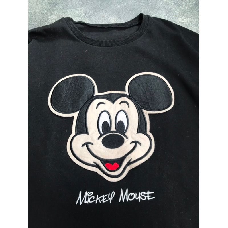 Crewneck mickey mouse