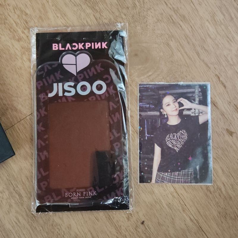 trading card acrylic stand ㅡ born pink japan - jisoo // blackpink jennie lisa rose pink venom shut d