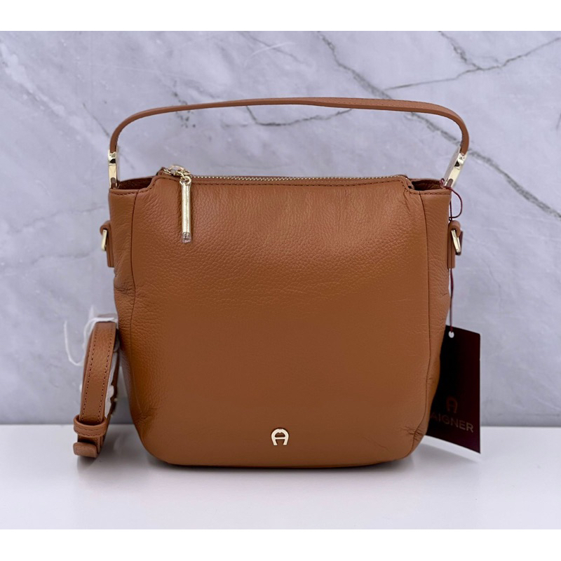 aigner roma crossbody bag