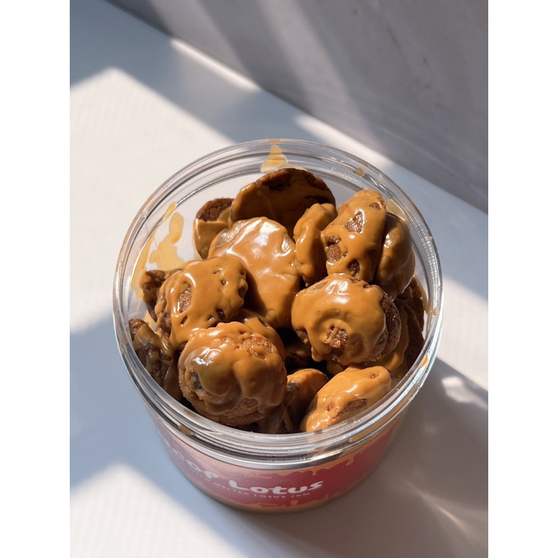 

Biscoff melted cookies
