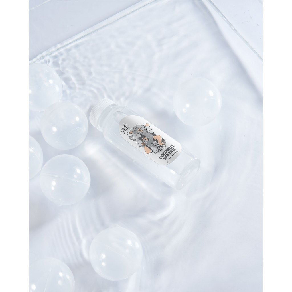 

Cold Pressed Juice Air Kelapa - Coconut Water - Lucky Juice