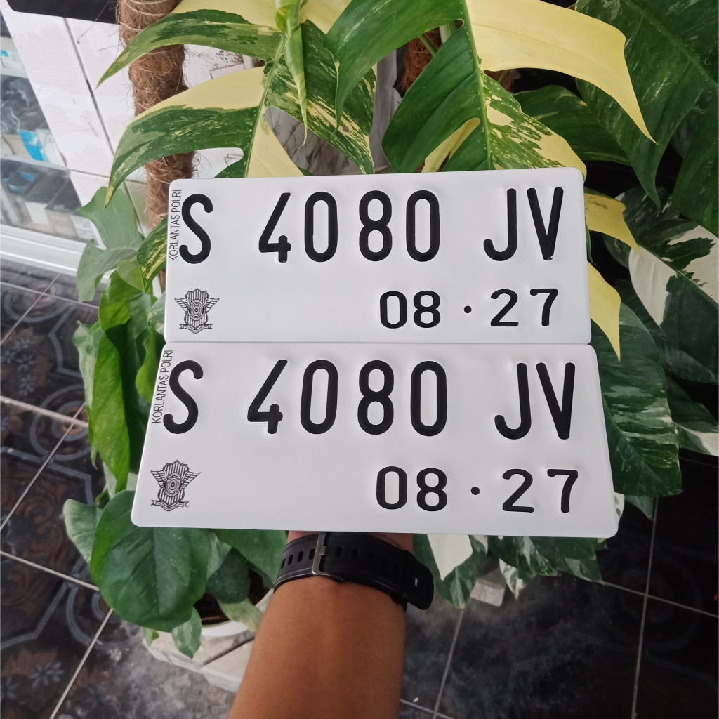 Plat Nomor Motor Baut Tanam ( 2 pcs ) Plat Nomor Plat Nomor Costum Plat Nomor Motor
