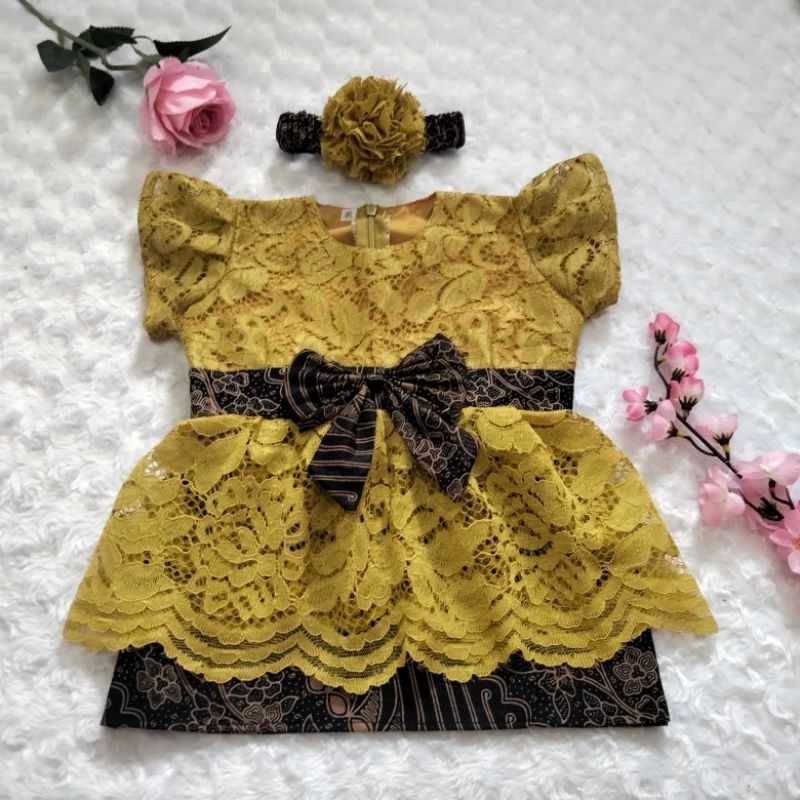 KEBAYA BAYI / KEBAYA ANAK PEREMPUAN / SETELAN BAJU KEBAYA BAYI hijau lemon