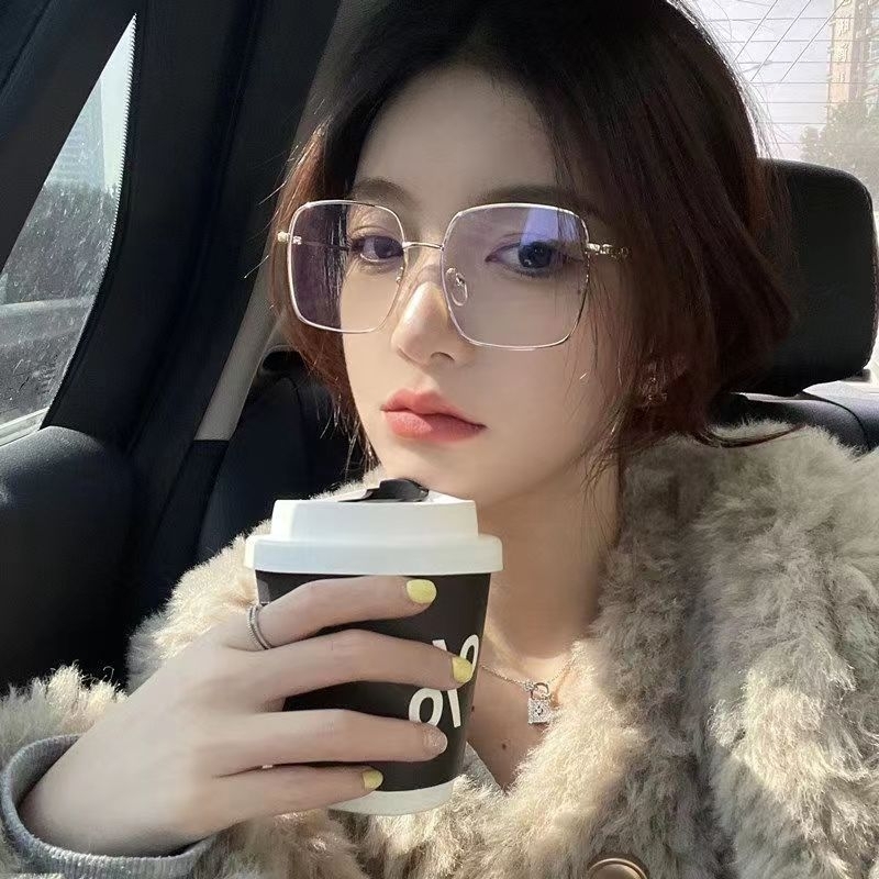 Kacamata optik minus jauh anti radiasi blueray wanita Medan lensa Bluelight Photocromic Bluecromic