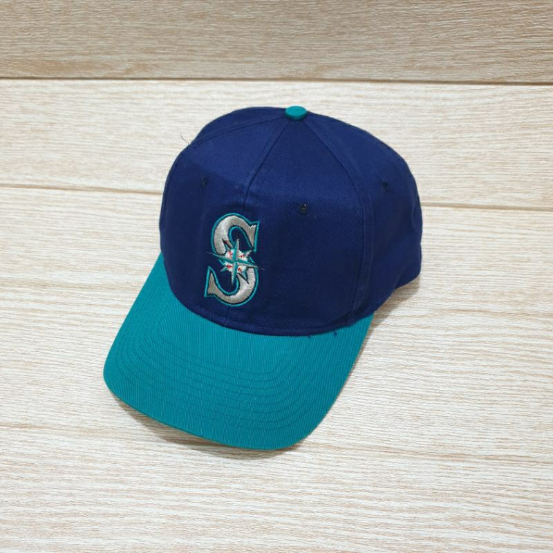 topi vintage seattle mariners two tone