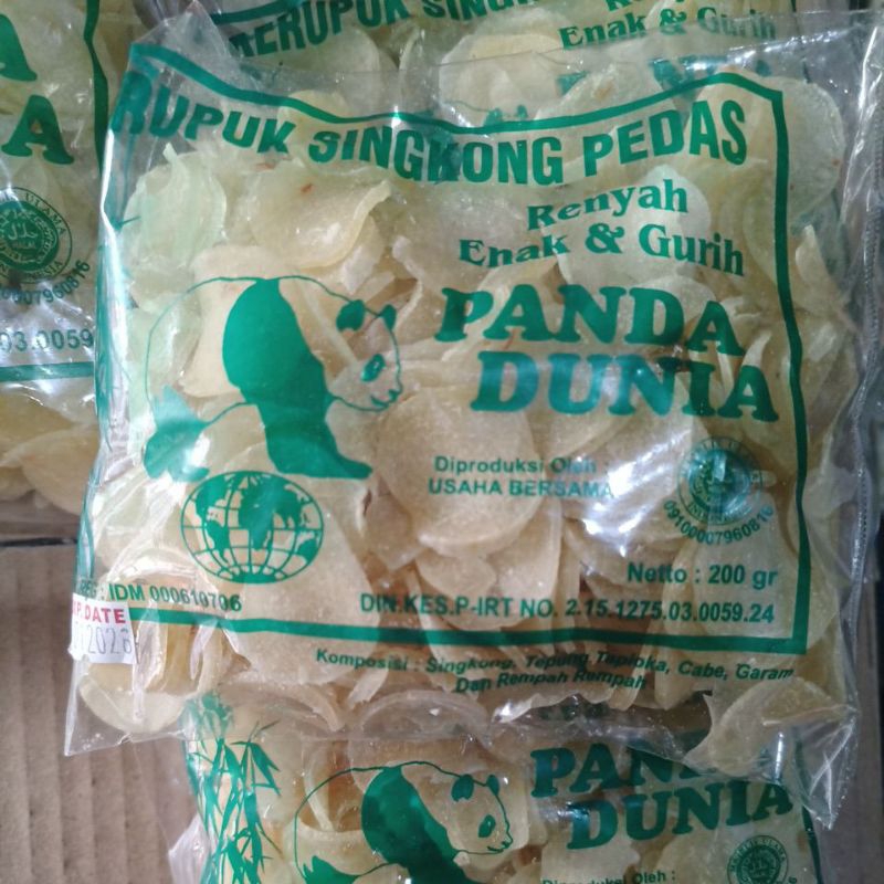 

Kerupuk Singkong pedas cap panda dunia 200gram / krupuk mentah bulat ceriping udang enak gurih