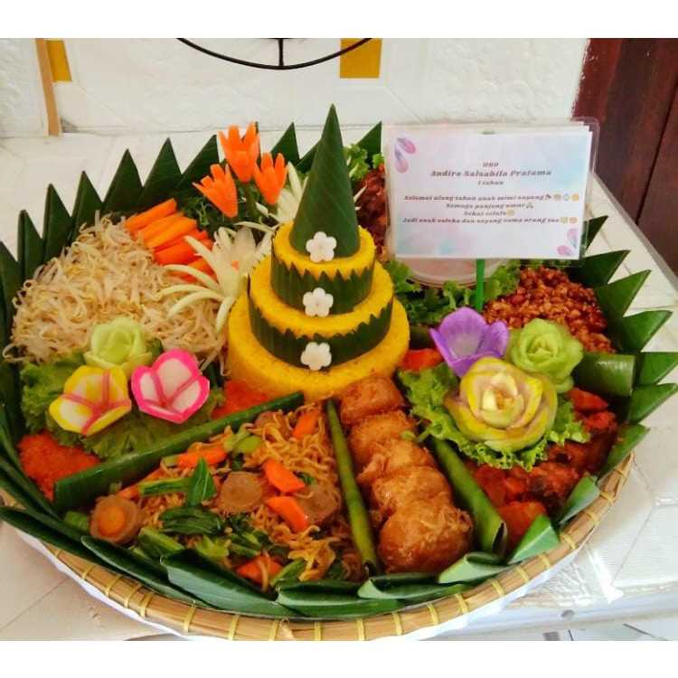 

NASI TUMPENG.NASI KUNING TAMPAH GUNUNGAN HALAL PORSI 5, cocok untuk yang tidak mau repot masak sendiri ,pemesanan H -1 JABODETABEK