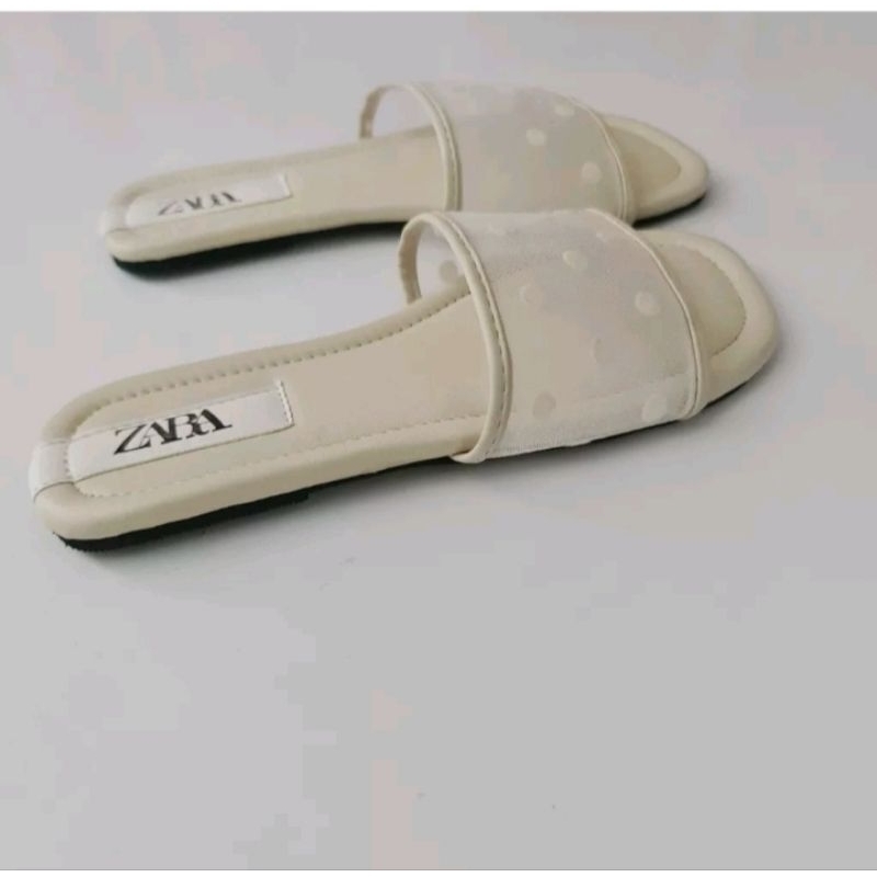Shoep big size 35-43 sandal flat wanita kw plumetti rubber outsole (box polos)