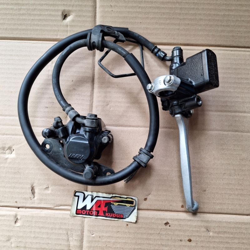 CAKRAM REM DEPAN MASTER KALIPER KEPALA BABI FULLSET BEAT FI BEAT KARBU BEAT POP BEAT ESP ORIGINAL