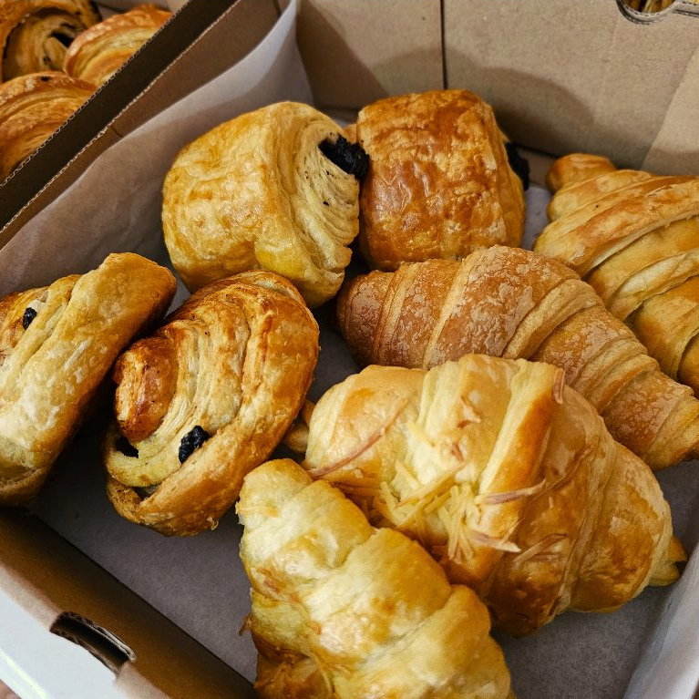 

Croissant Box Isi 5 pcs