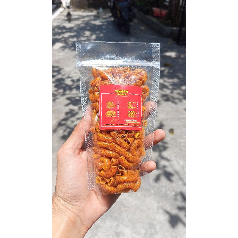 

MAKARONI AMBYARRR KRIUK PEDAS 65 GRAM
