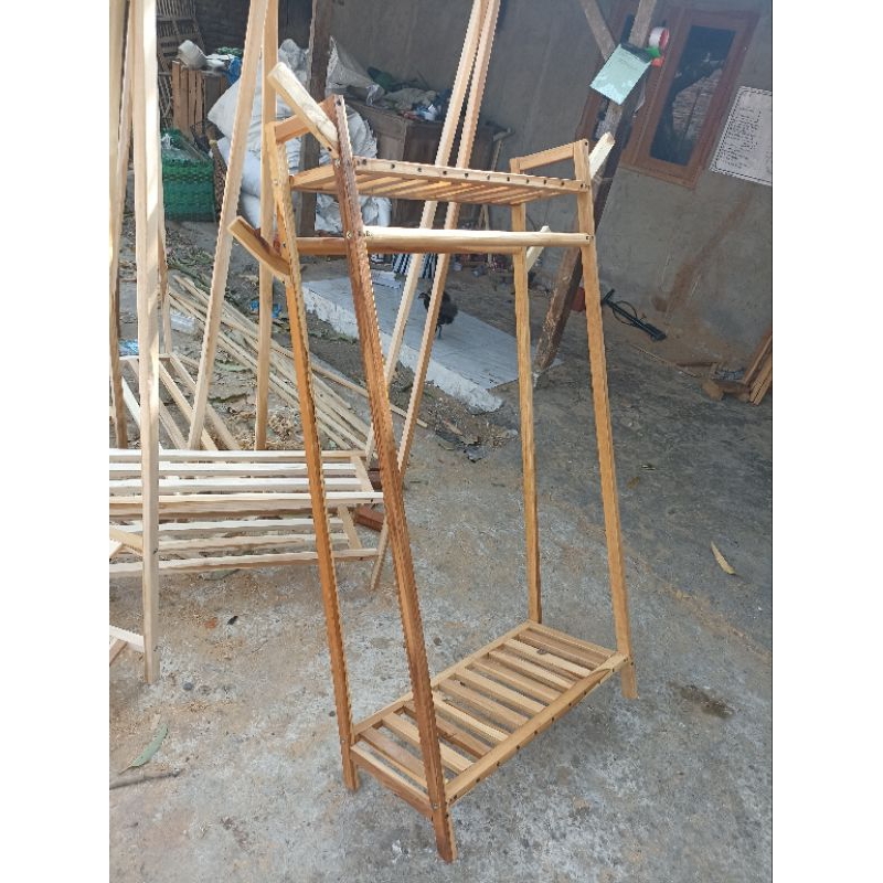 gantungan baju model almari simpel kuat elegan