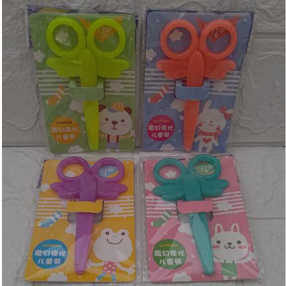 

SAFETY SCISSORS / Gunting Plastik / Gunting Anak Plastik