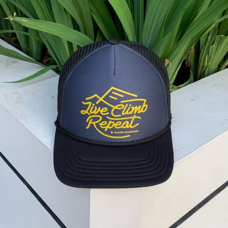 topi outdoor  trucker black diamond original