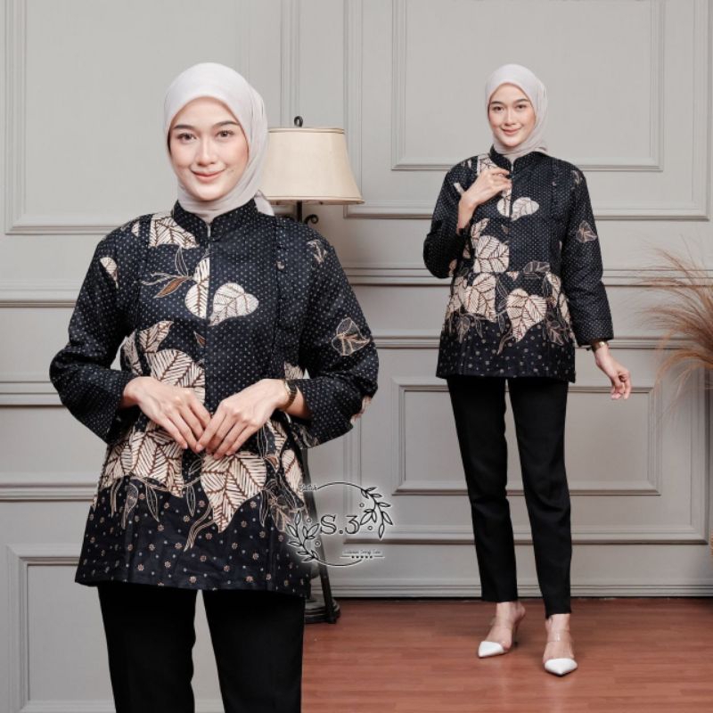 Batik Wanita Modern Motif Mawar Resleting Lengan Panjang