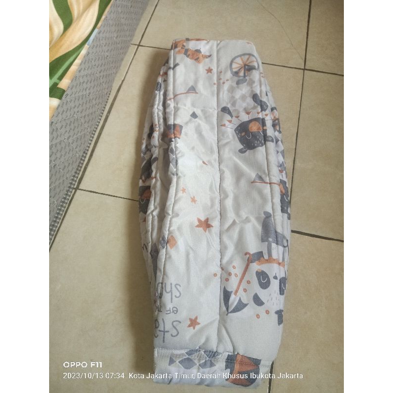 Bumbee gendongan sling