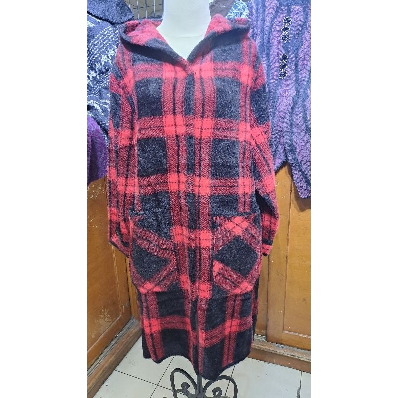 mantel bulu wanita motif kotak