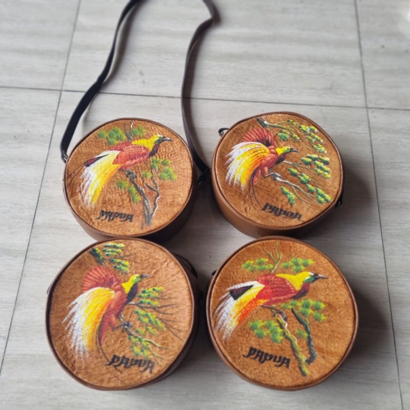 Tas kulit kayu/ Tas wanita/ Tas selempang kulit kayu/ Tas papua/ Tas lukis aesthetic