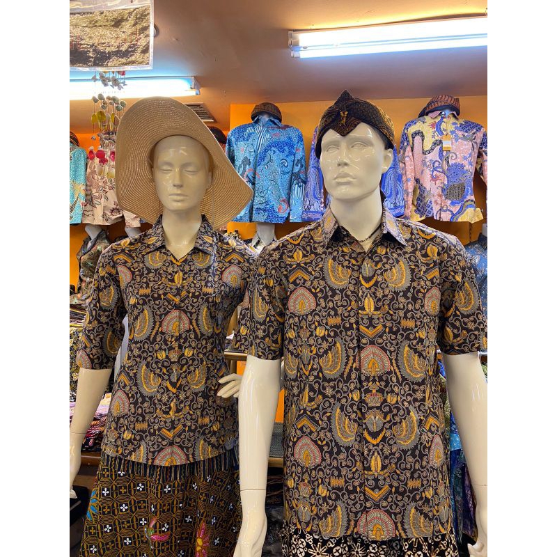 toko bakul batik, Couple batik kemeja lengan pendek dan Blouse lengan 3/4.