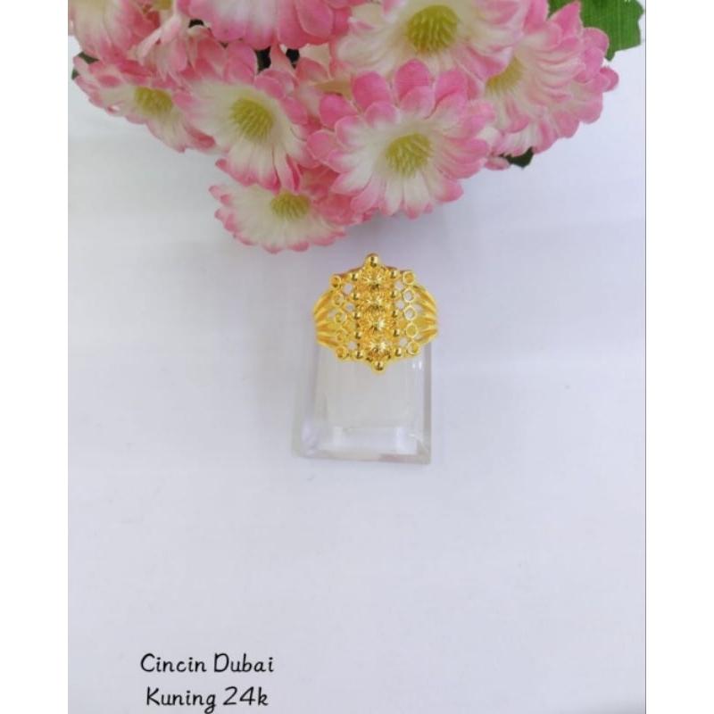 Cincin Dubai Motif Emas 24K Titanium Gold Anti Luntur