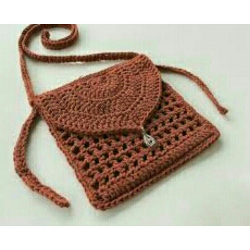 TAS RAJUT HANDMADE BAHU SELEMPANG MERAH BATA