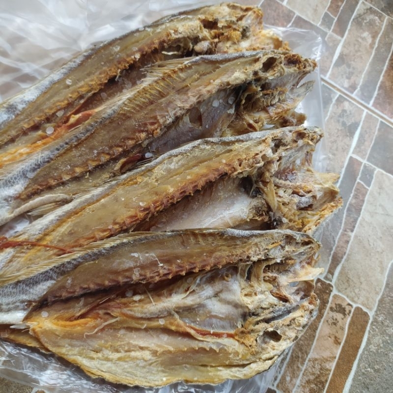 

Ikan Asin Samge / Kepala Batu Belah 250gr