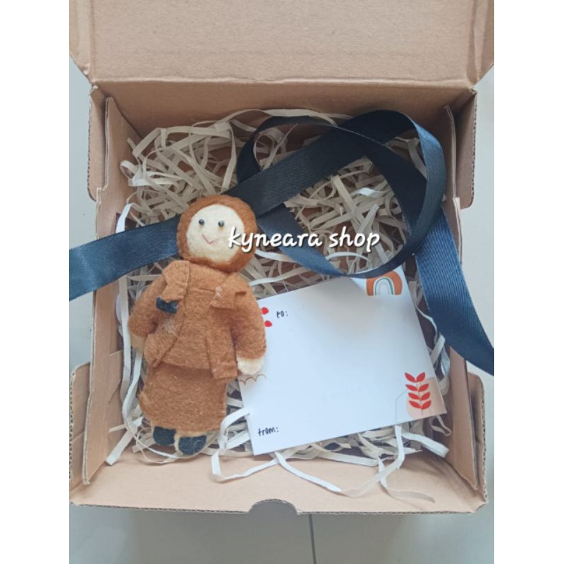 

box hampers / kotak kado hari guru / valentine /ultah /graduation