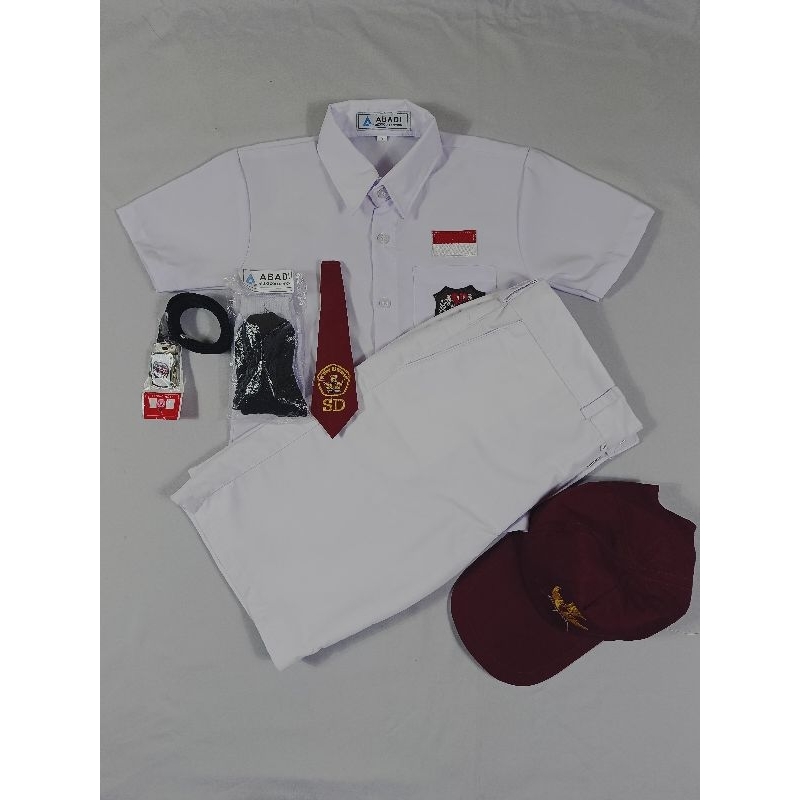 Setelan seragam putih-putih lengan pendek anak laki-laki SD topi merah polos