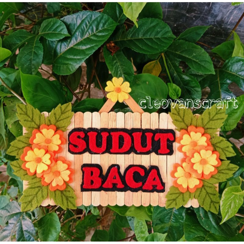 hiasan dinding (SUDUT BACA  & POJOK BACA)