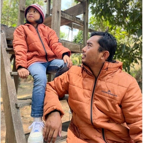 Jaket Kicksoogar Outdoor Pria Wanita Waterproof Windbreaker Puffer Kembung