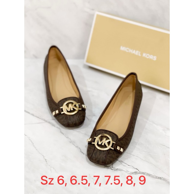 Preloved Michael kors Fulton Stud Signature brown