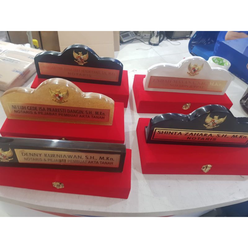 

Plakat Nama Notaris PPAT (Free box)