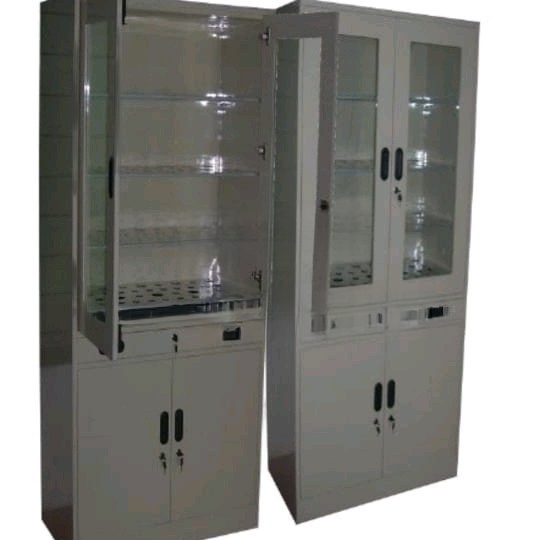Lemari Penyimpanan Glassware Alat Laboratorium / Furniture Laboratorium Murah