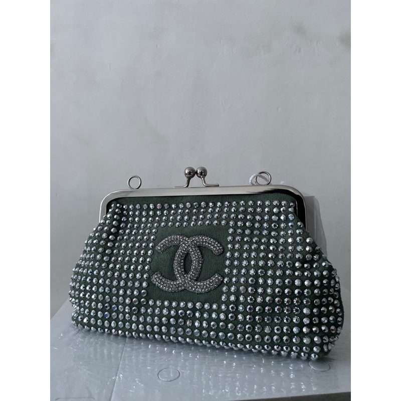 TAS IMPOR GUCCI WARNA HITAM AKSESSORIS PUTIH