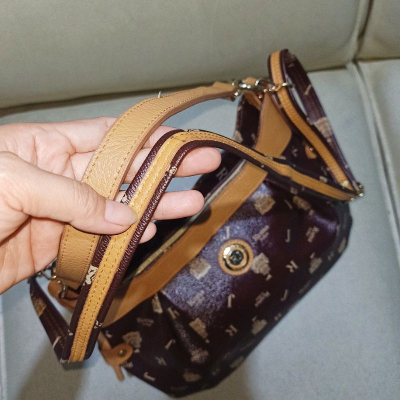 Roma Jellar Sling/Shoulder Bag