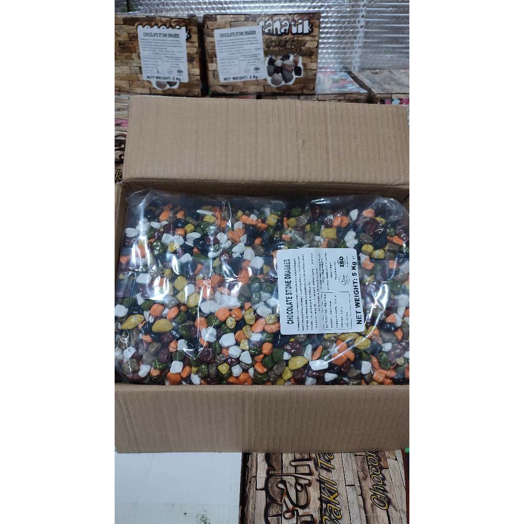 

Coklat Krikil Fanatik 1kg / Coklat Krikil Turki / Coklat Arab Batu