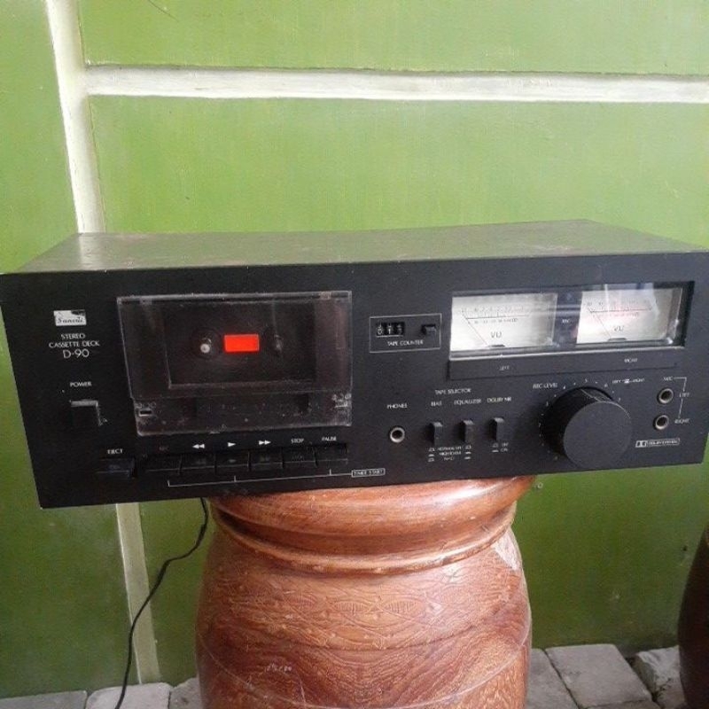 sansui D-90 cassette deck