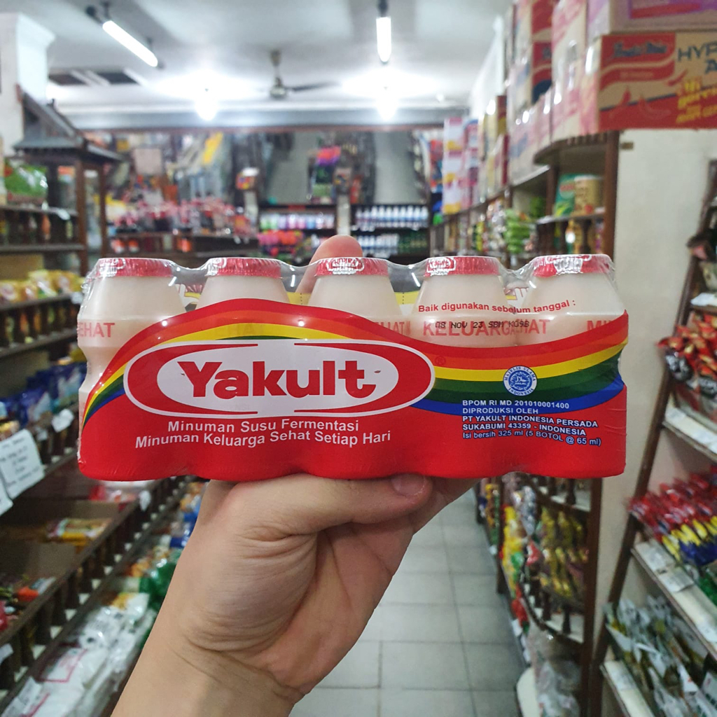 

YAKULT 5 x 65ml / YAKULT LIGHT LESS SUGAR 5 x 65ml