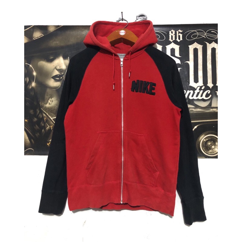 zip hoodie nike