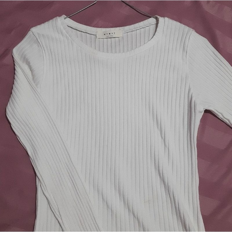 Preloved atasan press body knit top by MYMYT