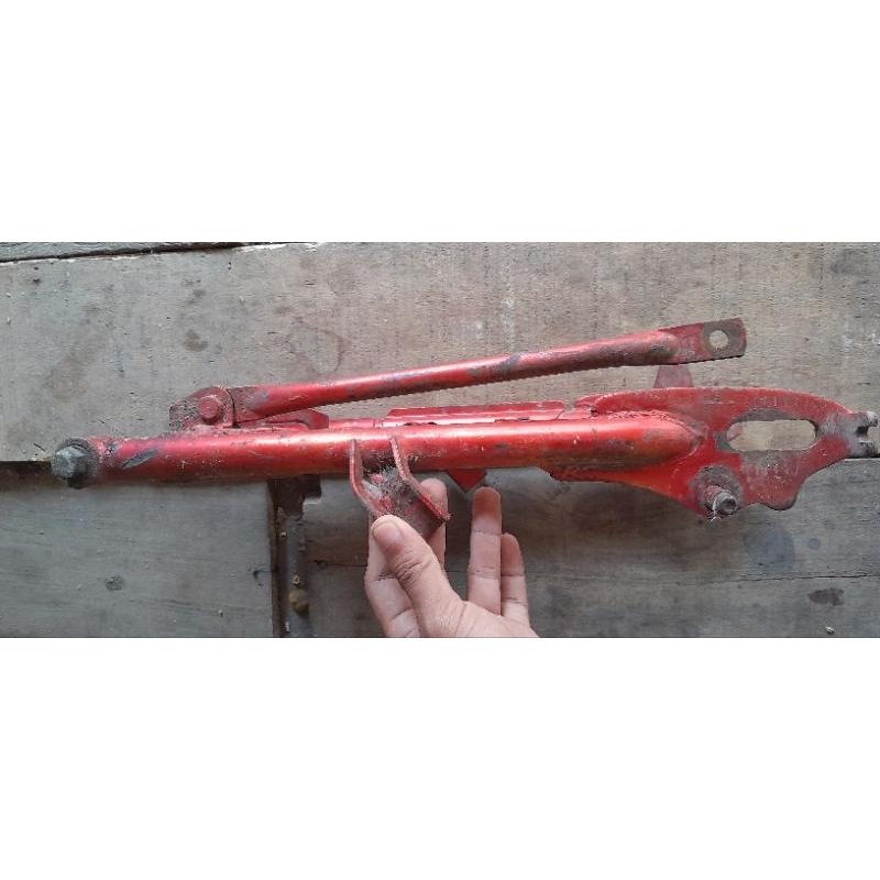 sasis atau arm original copotan GL100/GL125