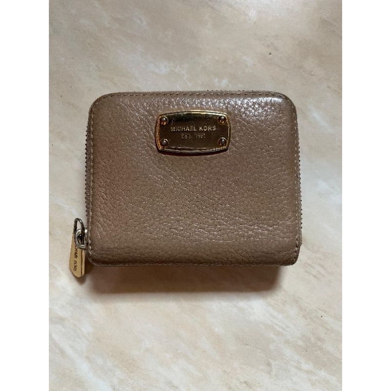 CO LINK KECIL .   michael kors dompet preloved