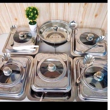 Prasmanan set tutup separuh kaca