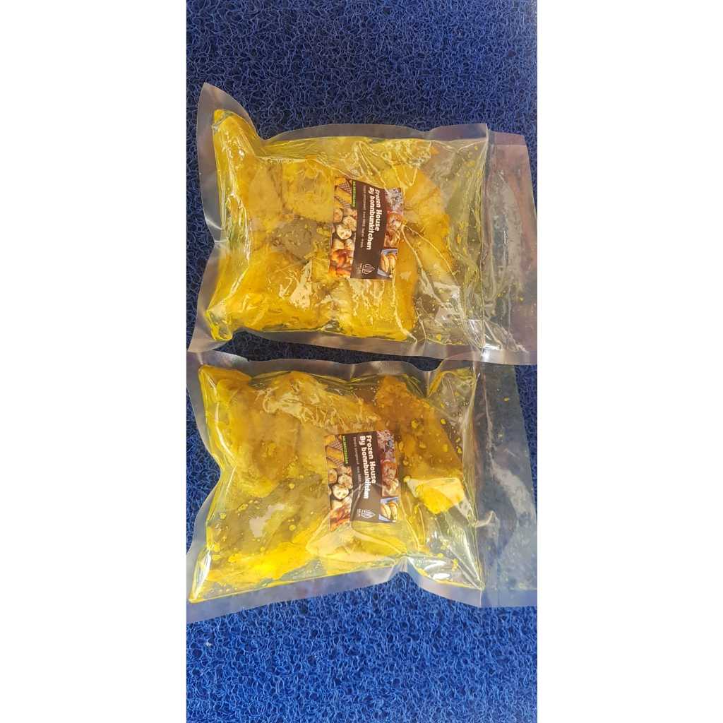 

Ayam Ungkep Frozen Bumbu Kuning Non MSG by BonnBunn Kitchen