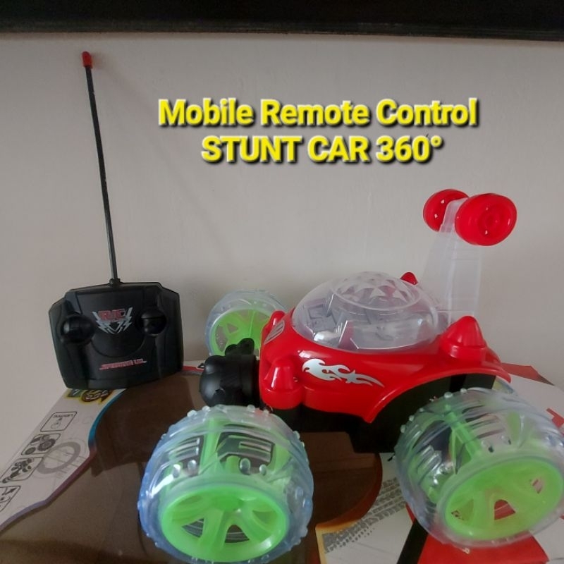 Mobil remote control STUNT CAR 360°