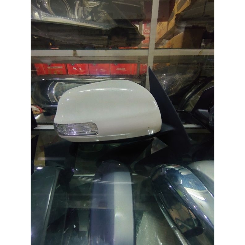 Spion Daihatsu Terios