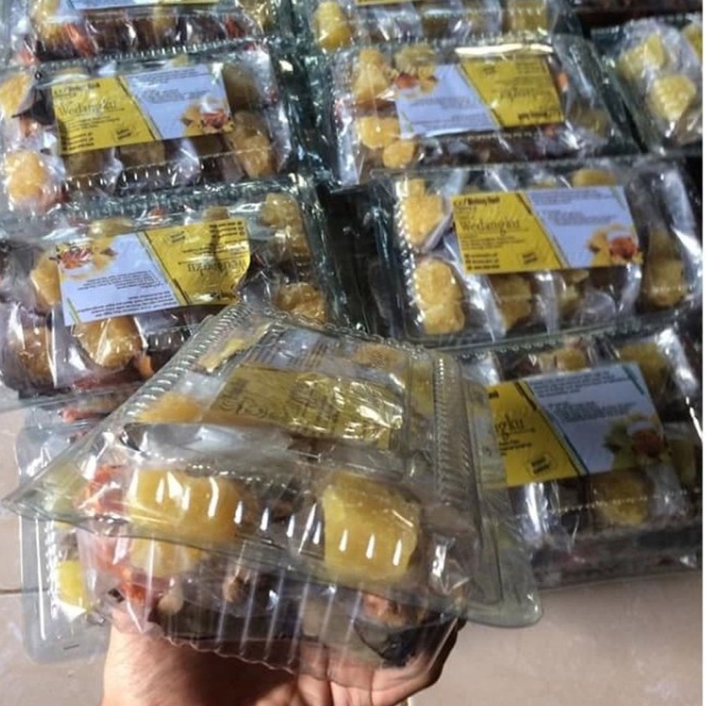 

Wedang Uwuh 1 kotak isi 10 Minuman Tradisional Herbal Alami Wadang Anti Radiasi