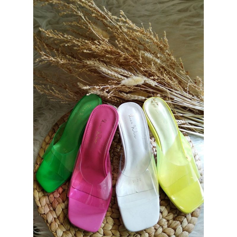 SISTER BUTIK - SALE SANDAL HEELS BAHAN MIKA