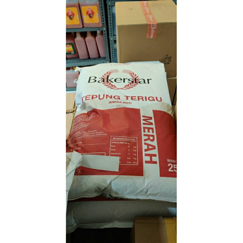 

Bakerstar Merah Tepung Terigu Protein Tinggi 25kg Karung