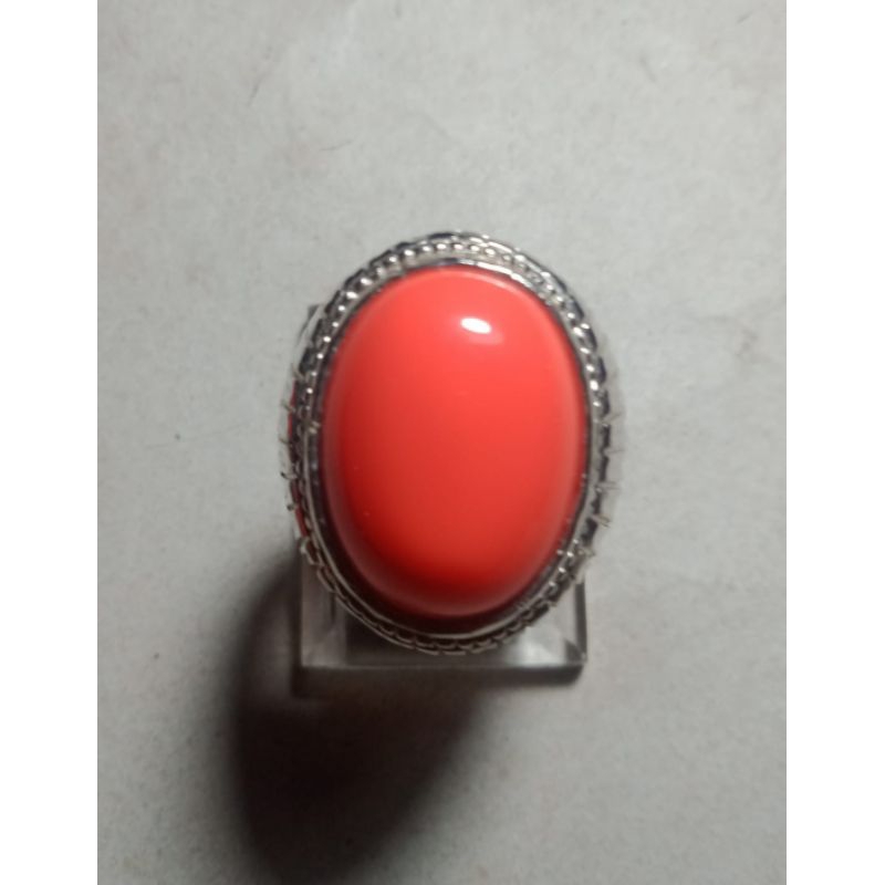cincin batu merah delima